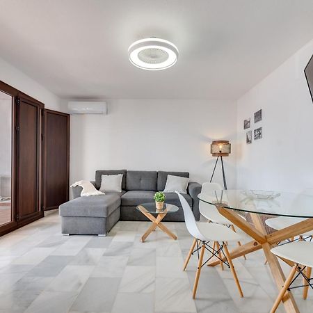 Apartamento Con Amplio Porche Y Bbq Benalmádena Exterior photo