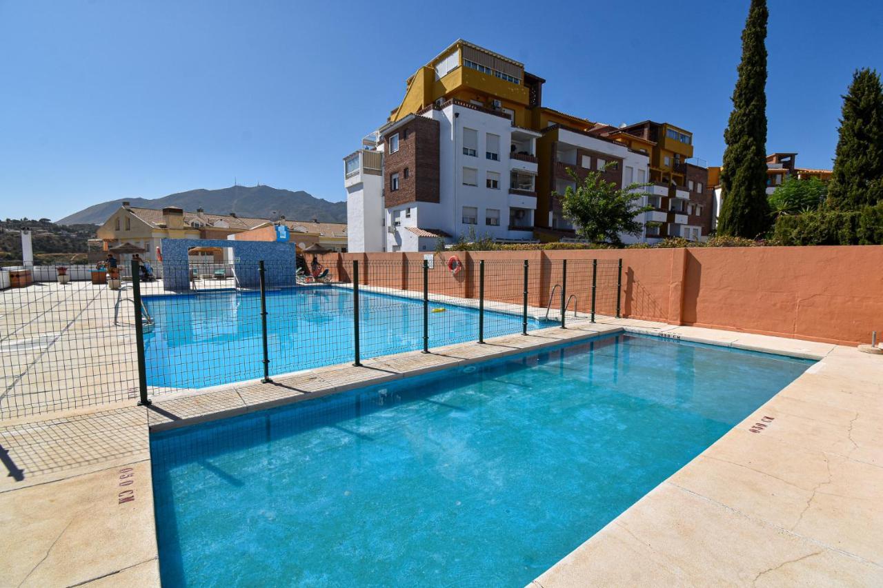 Apartamento Con Amplio Porche Y Bbq Benalmádena Exterior photo