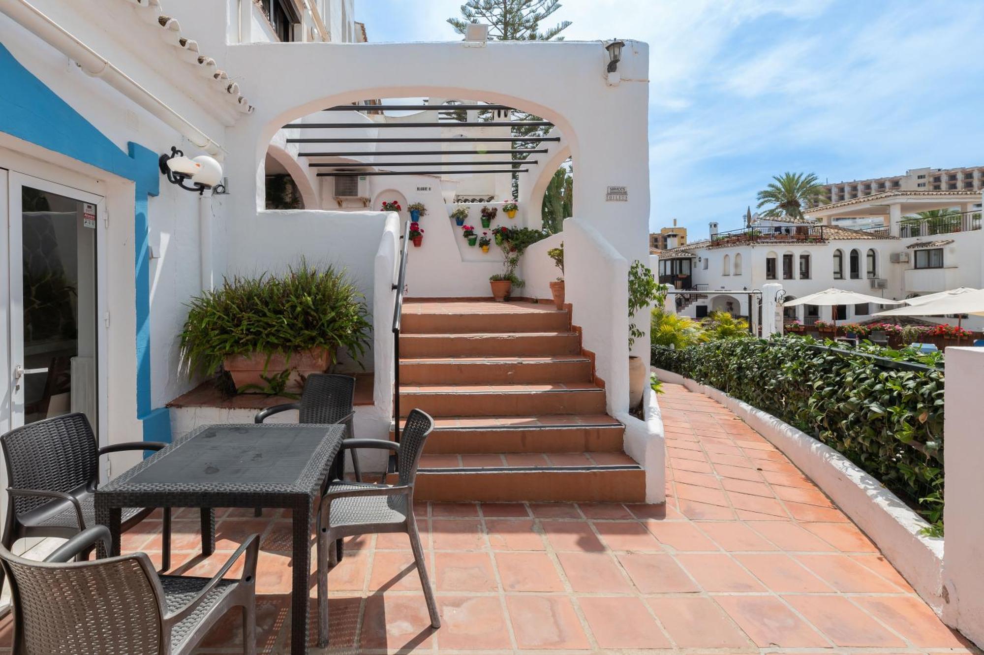 Apartamento Con Amplio Porche Y Bbq Benalmádena Exterior photo